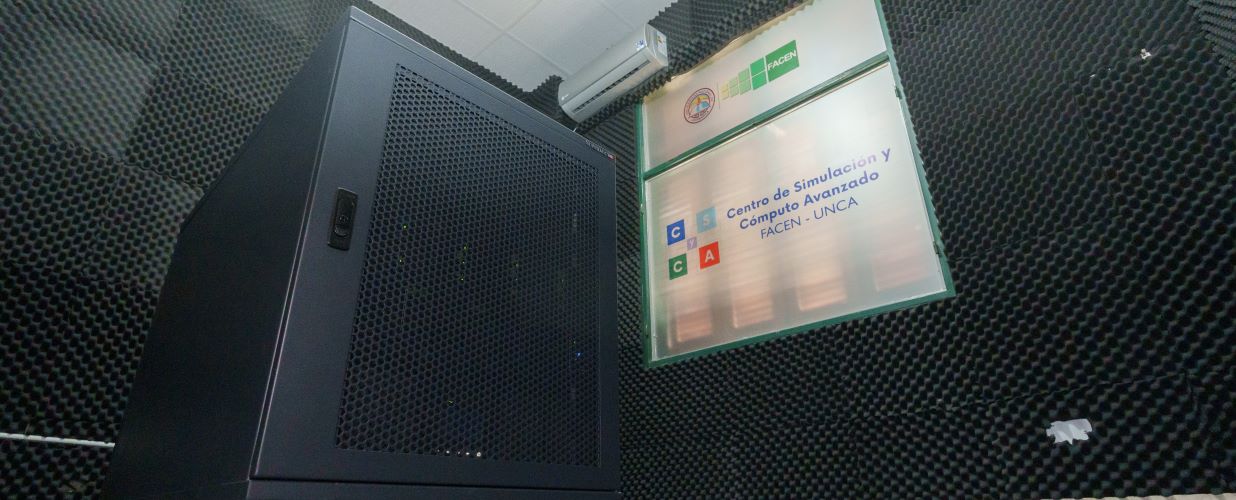 Centro de Simulaci�n y C�mputo Avanzado - Sala de Servidores